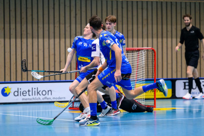 NLB: Jets - Unihockey Langenthal Aarwangen  am 07.01.2023 in Kloten, Sporthalle Stighag Kloten  

Photo: Andi Suter - https://suter.photo/20230108_nlb-ula