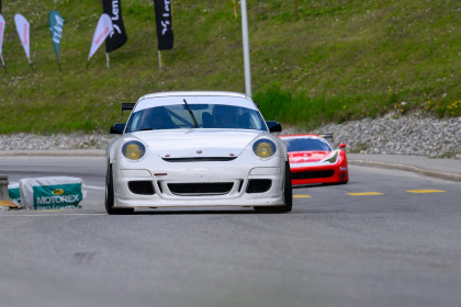 #T-5 Michael Bandi (Attiswil), Porsche 997 GT3 Cup S (Baujahr:2008, N/A ccm, 500 PS)

Lenzerheide, 03. Juni 2023

——————————————
Web: https://suter.photo
Instagram: suter.photo
——————————————

©suter.photo 2023