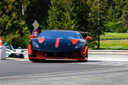 #T-6 Ernst Fitze (Wäldli), Lamborghini Gaillardo Super Trofeo GT3 (Baujahr:2010, N/A ccm, 580 PS)

Lenzerheide, 03. Juni 2023

——————————————
Web: https://suter.photo
Instagram: suter.photo
——————————————

©suter.photo 2023