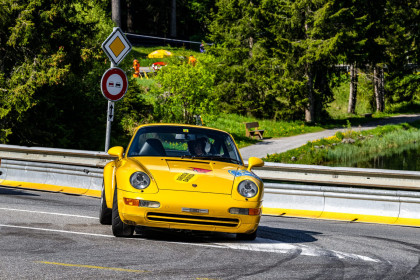 #506 Hans-Peter Lötscher (Grüsch), Porsche 911 Carrera (Baujahr:1993, 3600 ccm, 272 PS)

Lenzerheide, 03. Juni 2023

——————————————
Web: https://suter.photo
Instagram: suter.photo
——————————————

©suter.photo 2023