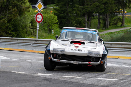 #803 Ruedi Stoop (Thalwil), Chevrolet FIA Competition (Baujahr:1964, 6500 ccm, 450 PS)

Lenzerheide, 03. Juni 2023

——————————————
Web: https://suter.photo
Instagram: suter.photo
——————————————

©suter.photo 2023